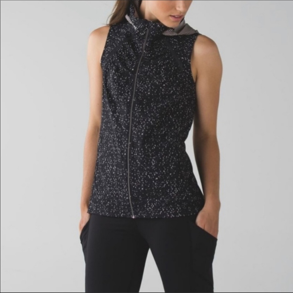 Lululemon Go the Distance Vest size 4